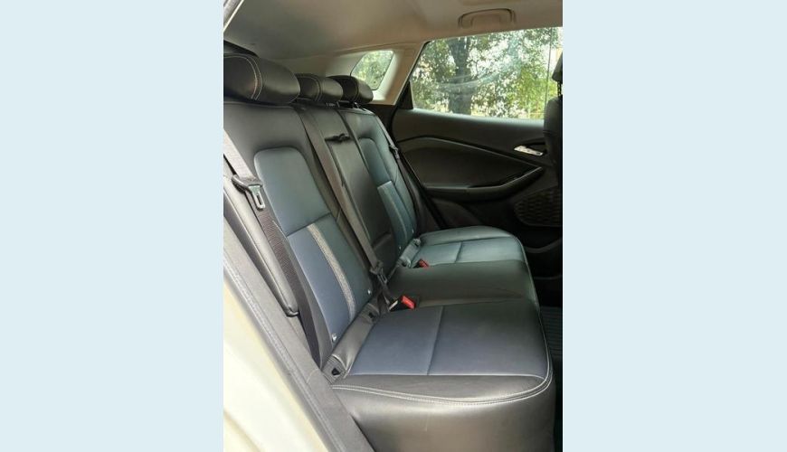CHEVROLET TRACKER PREMIER 1.2 TURBO FLEX AUT. 4P - BRANCO - 2022 Foto 10 (Grande)