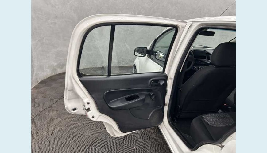 FIAT MOBI LIKE 1.0 FLEX MANUAL 4P - BRANCO - 2020 Foto 10 (Grande)