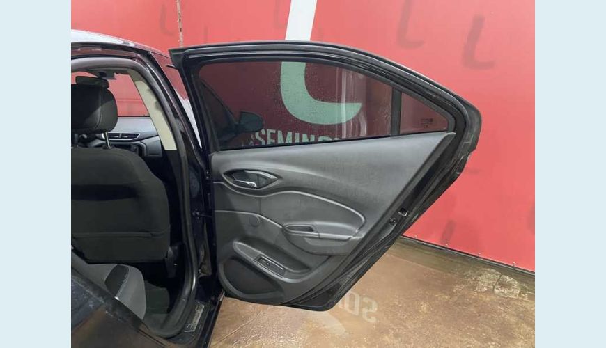 CHEVROLET PRISMA ECO LT 1.4 FLEX MANUAL 4P - PRETO - 2019 Foto 10 (Grande)