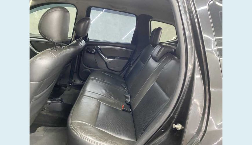 RENAULT DUSTER DYNAMIQUE 2.0 16V FLEX MANUAL 4P - PRETO - 2014 Foto 10 (Grande)