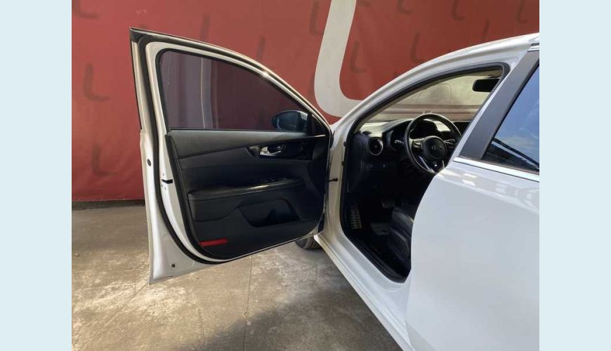 KIA CERATO 2.0 16V SX AUT. FLEX - BRANCO - 2022 Foto 10 (Grande)