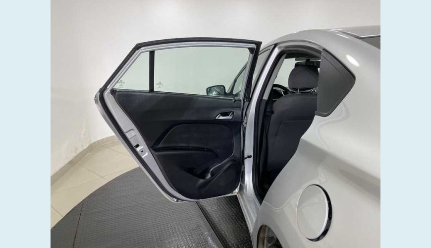 HYUNDAI HB 20 COMFORT PLUS TURBO 1.0 FLEX MANUAL 4P - PRATA - 2019 Foto 10 (Grande)
