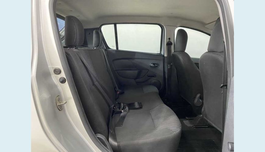 RENAULT SANDERO AUTHENTIQUE 1.0 12V FLEX MANUAL 4P - PRATA - 2018 Foto 10 (Grande)