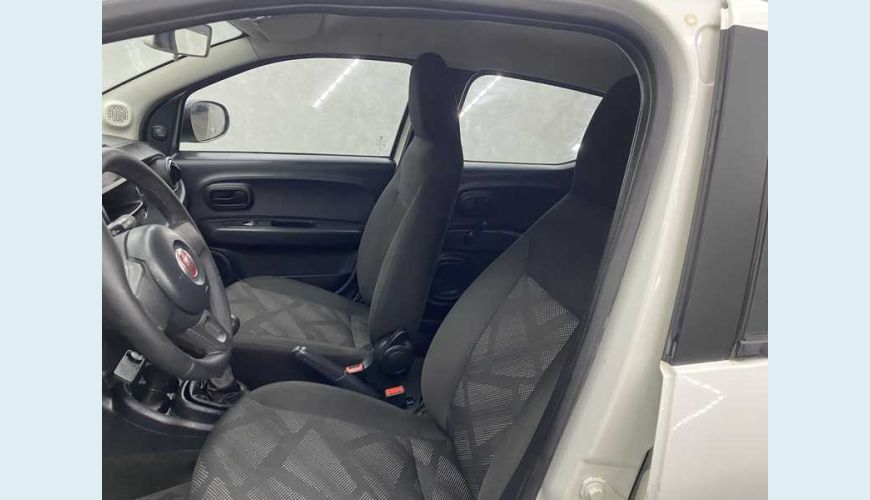 FIAT MOBI LIKE 1.0 FLEX MANUAL 4P - BRANCO - 2020 Foto 10 (Grande)