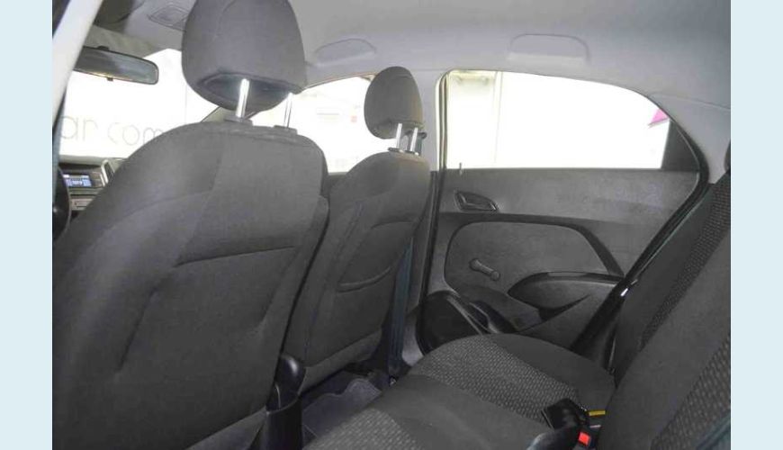 HYUNDAI HB 20 COMFORT PLUS TURBO 1.0 FLEX MANUAL 4P - PRETO - 2017 Foto 10 (Grande)