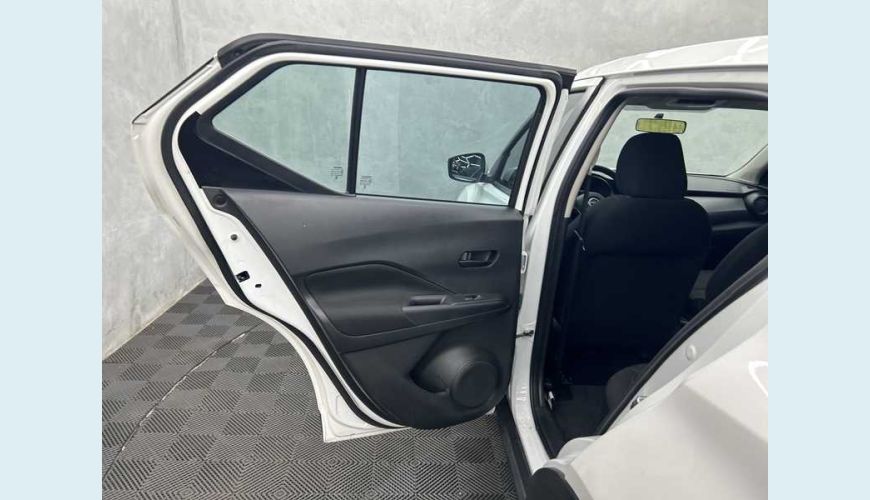 NISSAN KICKS ACTIVE 1.6 FLEX AUT. 4P - BRANCO - 2024 Foto 10 (Grande)