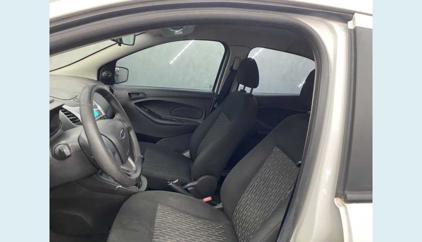 FORD KA SE 1.0 FLEX MANUAL 4P - BRANCO - 2021 Foto 10 (Grande)