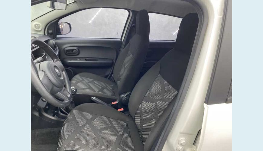 FIAT FIAT MOBI LIKE 1.0 FLEX MANUAL 4P - BRANCO - 2021 Foto 10 (Grande)