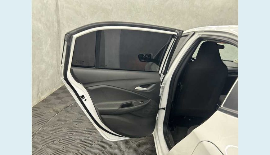 CHEVROLET CHEVROLET ONIX LT 1.0 TURBO FLEX MANUAL 4P - BRANCO - 2024 Foto 10 (Grande)