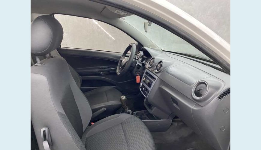 VOLKSWAGEN SAVEIRO ROBUST 1.6 MSI FLEX MANUAL 2P - BRANCO - 2018 Foto 10 (Grande)