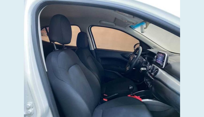 FIAT ARGO DRIVE 1.3 FLEX MANUAL 4P - BRANCO - 2018 Foto 10 (Grande)