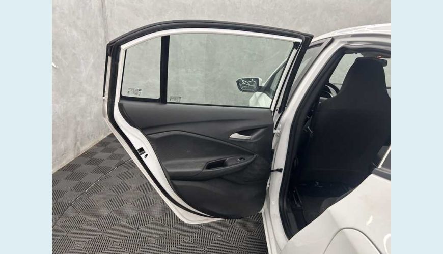 CHEVROLET ONIX LT 1.0 TURBO - BRANCO - 2024 Foto 10 (Grande)