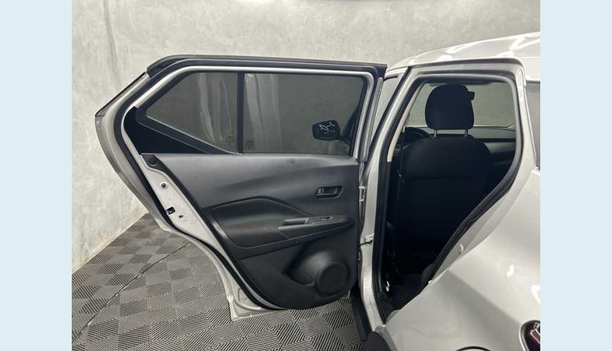 NISSAN KICKS ACTIVE 1.6 FLEX AUT. 4P - PRATA - 2024 Foto 10 (Grande)