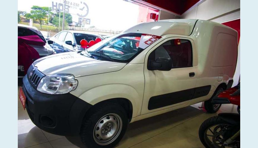 FIAT FIAT FIORINO FURGAO 1.4 EVO FLEX MANUAL 3P - BRANCO - 2018 Foto 10 (Grande)