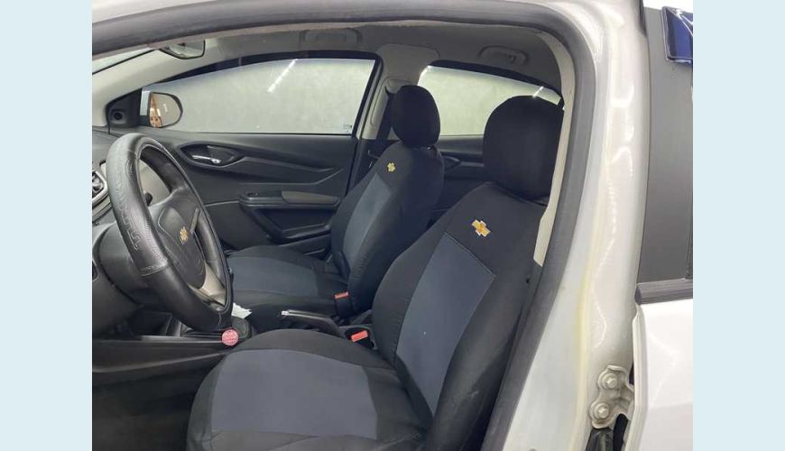CHEVROLET PRISMA LT 1.0 FLEX MANUAL 4P - BRANCO - 2016 Foto 10 (Grande)