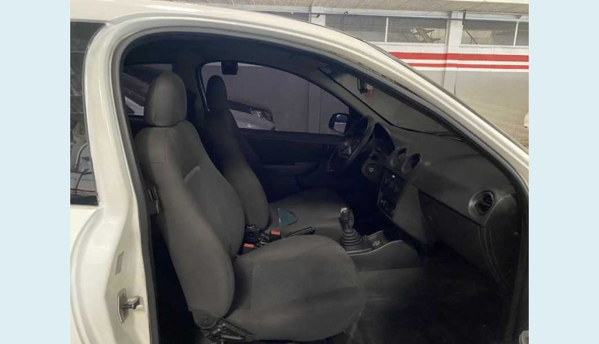 CHEVROLET CELTA LS 1.0 FLEX MANUAL 2P - BRANCO - 2012 Foto 10 (Grande)