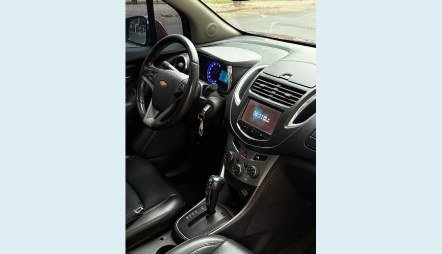 CHEVROLET TRACKER LTZ FLEX AUT. 4P - VERMELHO - 2014 Foto 10 (Grande)