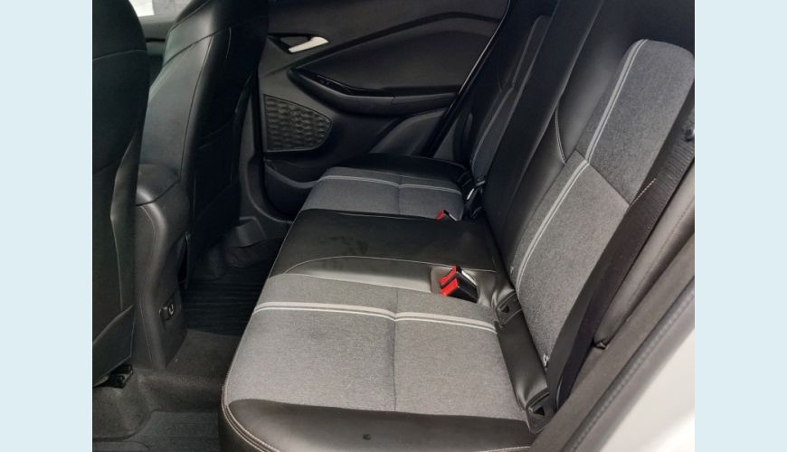 CHEVROLET TRACKER FLEX AUT. 4P - PRATA - 2021 Foto 10 (Grande)