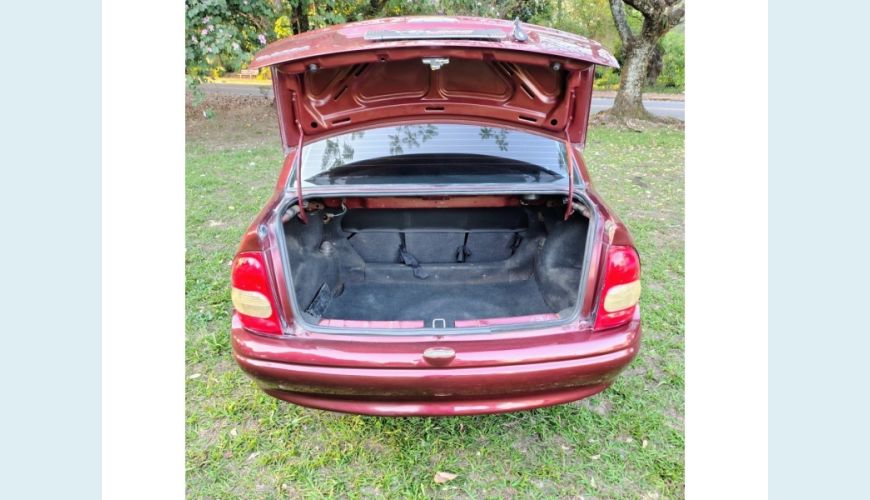 CHEVROLET CLASSIC FLEX MANUAL 4P - VERMELHO - 2009 Foto 10 (Grande)