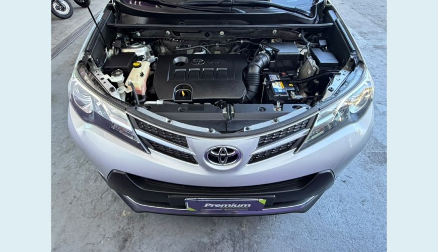 TOYOTA RAV 4 AUT. 4P - PRATA - 2015 Foto 10 (Grande)