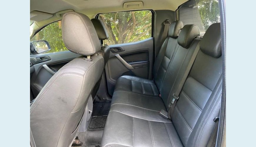 FORD RANGER XLS 2.2 16V DIESEL MANUAL 4P - CINZA - 2019 Foto 10 (Grande)