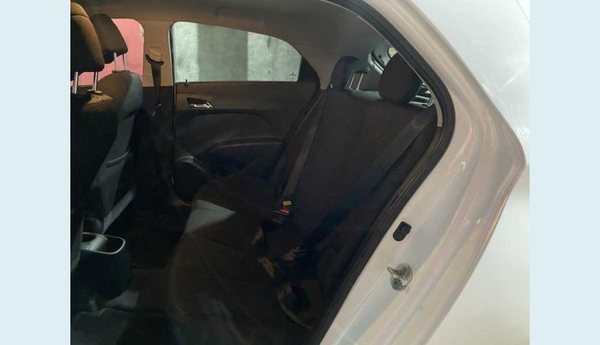 HYUNDAI HB 20 COMFORT PLUS 1.6 FLEX AUT. 4P - BRANCO - 2015 Foto 10 (Grande)