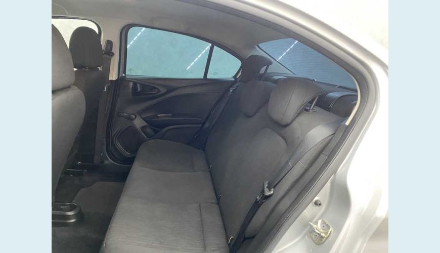 FIAT CRONOS 1.3 FLEX MANUAL 4P - PRATA - 2022 Foto 10 (Grande)