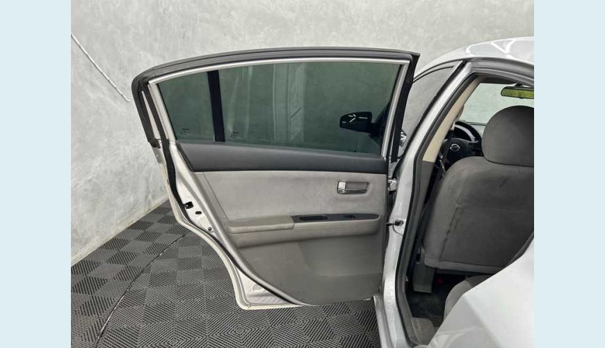 NISSAN SENTRA S 2.0 16V AUT. 4P - PRATA - 2008 Foto 10 (Grande)