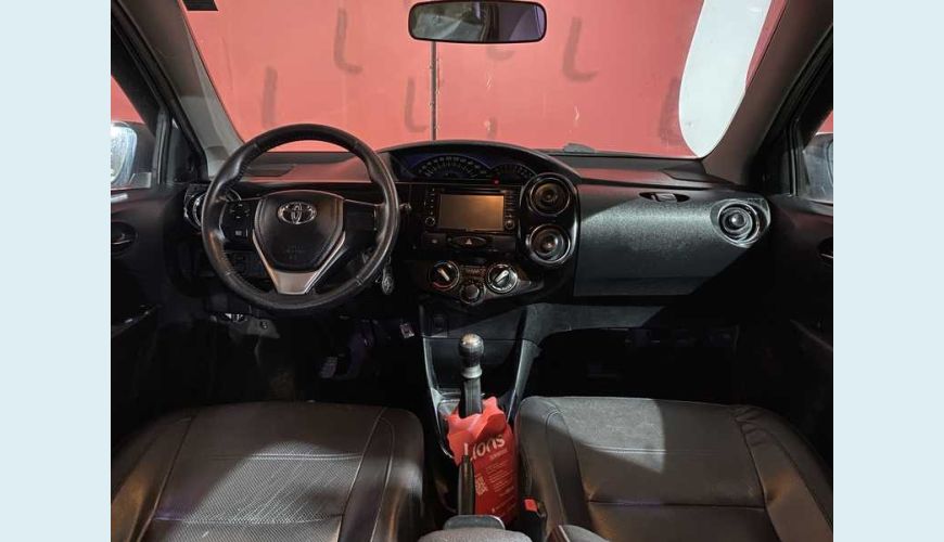 TOYOTA TOYOTA ETIOS XLS 1.5 FLEX MANUAL 4P - BRANCO - 2015 Foto 10 (Grande)