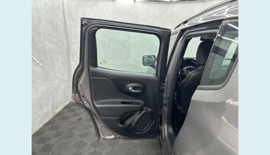 JEEP RENEGADE LONGITUDE 1.8 FLEX AUT. 4P - CINZA - 2021 Foto 10 (Grande)