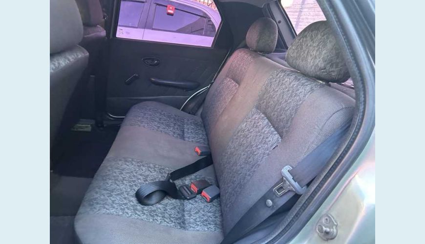FIAT PALIO ECONOMY FIRE 1.0 FLEX MANUAL 4P - PRATA - 2010 Foto 10 (Grande)