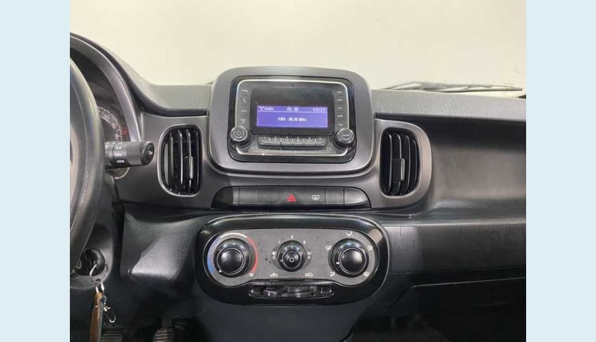 FIAT MOBI EVO LIKE 1.0 FLEX MANUAL 4P - BRANCO - 2019 Foto 10 (Grande)
