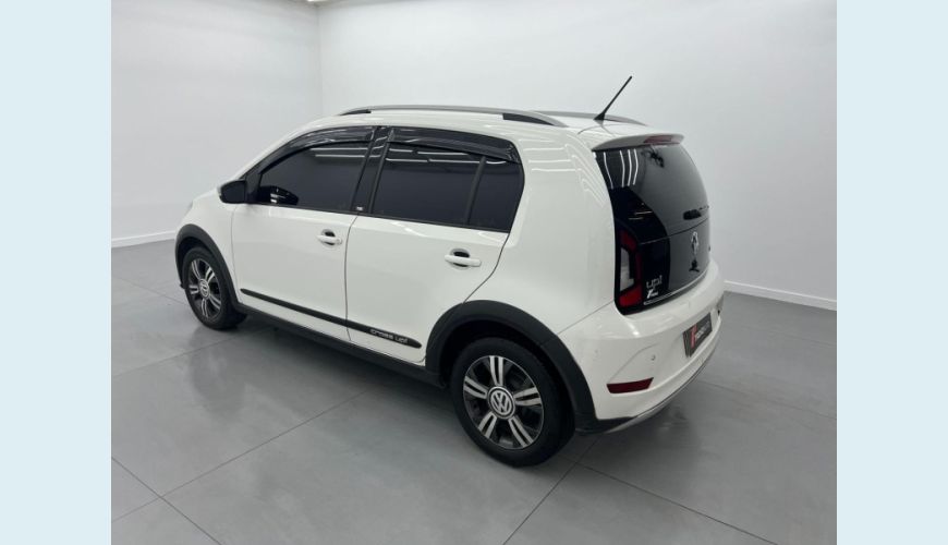 VOLKSWAGEN UP CROSS MDV 1.0 TURBO TSI FLEX MANUAL 4P - BRANCO - 2018 Foto 10 (Grande)