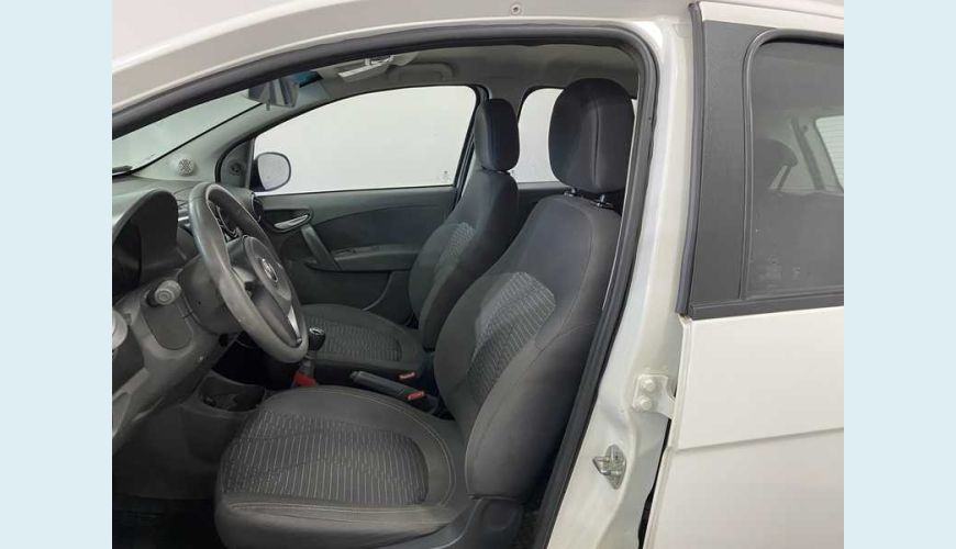 FIAT FIAT PALIO ATTRACTIVE 1.0 EVO FLEX MANUAL 4P - BRANCO - 2016 Foto 10 (Grande)