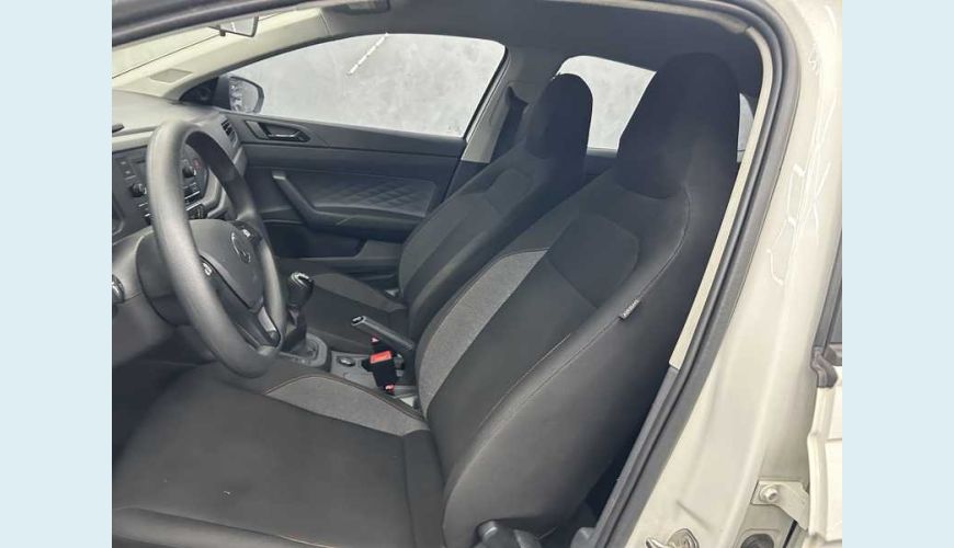 VOLKSWAGEN VOLKSWAGEN POLO TRACK 1.0 FLEX MANUAL 4P - BRANCO - 2023 Foto 10 (Grande)
