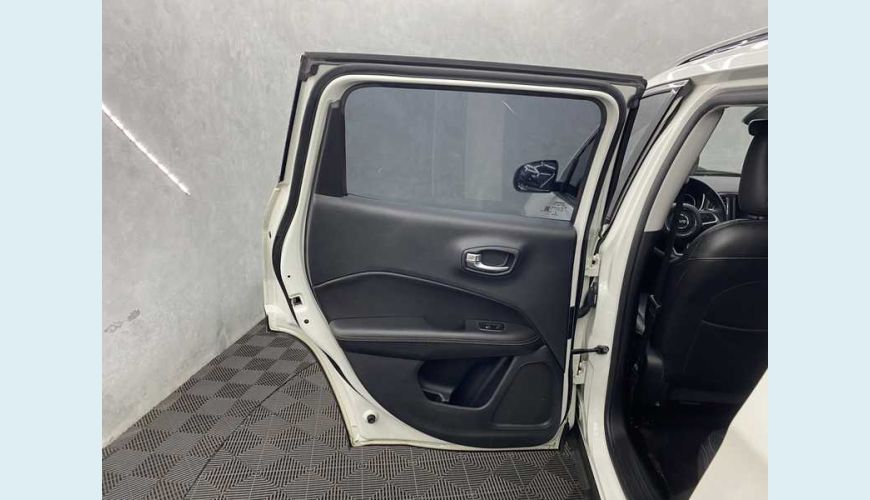 JEEP COMPASS LONGITUDE 2.0 FLEX AUT. 4P - BRANCO - 2018 Foto 10 (Grande)