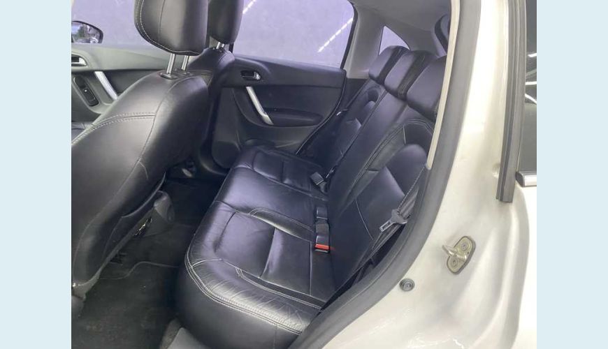 CITROËN C3 PICASSO EXCLUSIVE 1.6 VTI 120 FLEX AUT. 4P - BRANCO - 2015 Foto 10 (Grande)