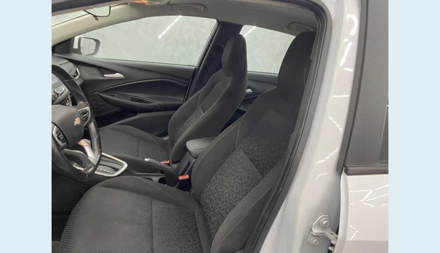 CHEVROLET ONIX PLUS LTZ TURBO 1.0 FLEX AUT. 4P - BRANCO - 2022 Foto 10 (Grande)