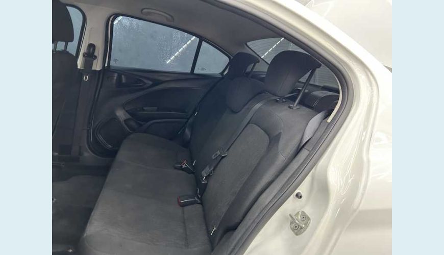 FIAT CRONOS DRIVE 1.3 S-DESIGN FLEX MANUAL 4P - BRANCO - 2022 Foto 10 (Grande)