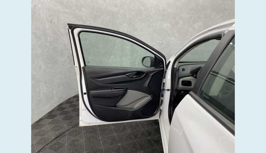 CHEVROLET ONIX JOY 1.0 FLEX MANUAL 4P - BRANCO - 2019 Foto 10 (Grande)