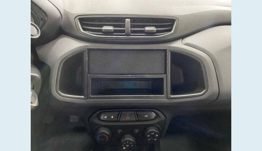 CHEVROLET ONIX PLUS 1.0 TURBO FLEX AUT. 4P - PRETO - 2020 Foto 10 (Grande)
