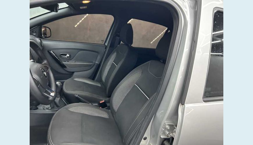 RENAULT LOGAN ZEN 1.0 12V FLEX MANUAL 4P - PRATA - 2021 Foto 10 (Grande)