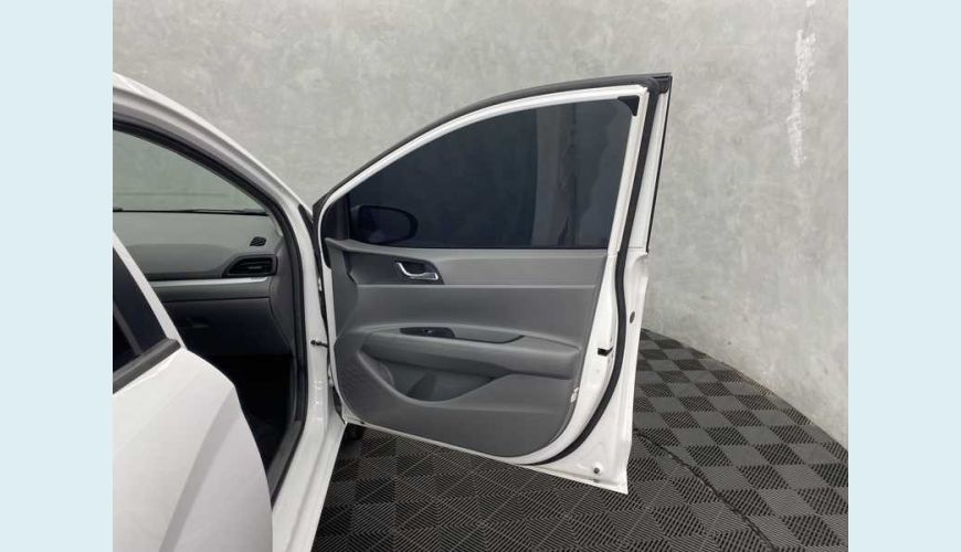HYUNDAI HB 20S VISION 1.6 FLEX MANUAL 4P - BRANCO - 2021 Foto 10 (Grande)