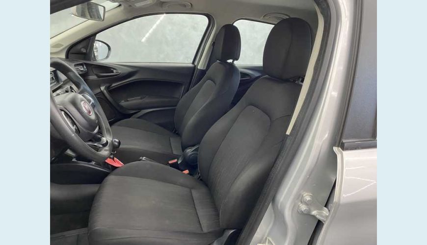 FIAT FIAT ARGO DRIVE 1.0 FLEX MANUAL 4P - PRATA - 2020 Foto 10 (Grande)