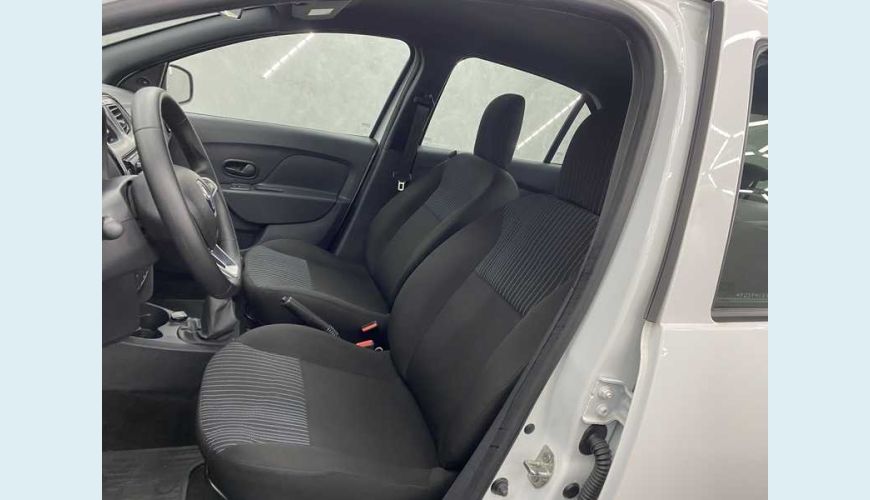 RENAULT LOGAN LIFE 1.0 12V FLEX MANUAL 4P - BRANCO - 2023 Foto 10 (Grande)