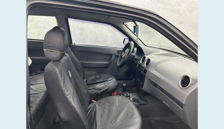 VOLKSWAGEN GOL 1.0 TEC FLEX MANUAL 2P - CINZA - 2013 Foto 10 (Grande)