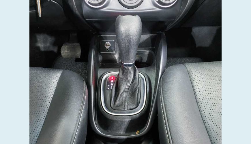 FIAT CRONOS PRECISION 1.8 FLEX AUT. 4P - VERMELHO - 2020 Foto 10 (Grande)