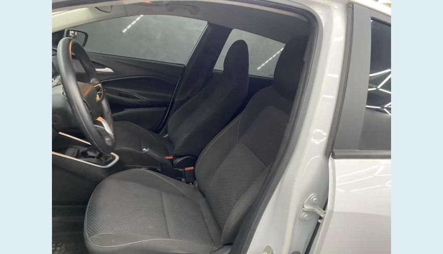 CHEVROLET ONIX LT 1.0 TURBO FLEX MANUAL 4P - BRANCO - 2023 Foto 10 (Grande)