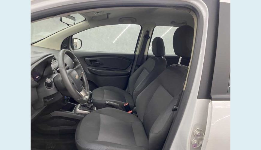 CHEVROLET SPIN LS 1.8 FLEX MANUAL 4P - BRANCO - 2022 Foto 10 (Grande)