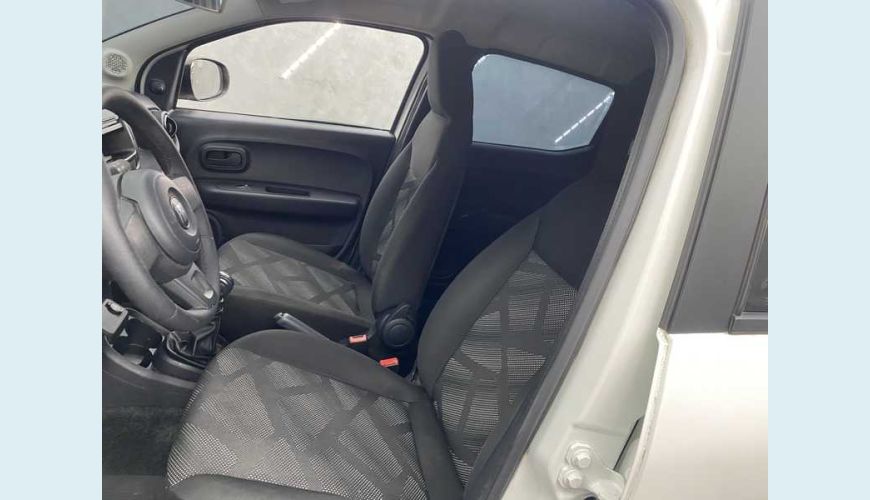 FIAT FIAT MOBI LIKE 1.0 FLEX MANUAL 4P - BRANCO - 2022 Foto 10 (Grande)